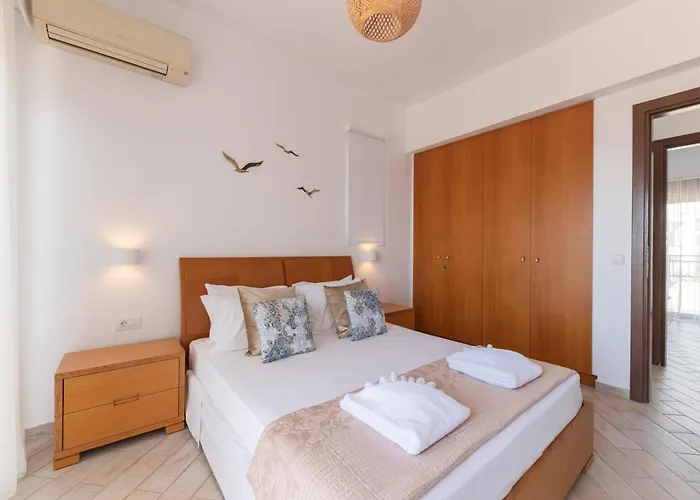 Del Nonno Villa Lardos