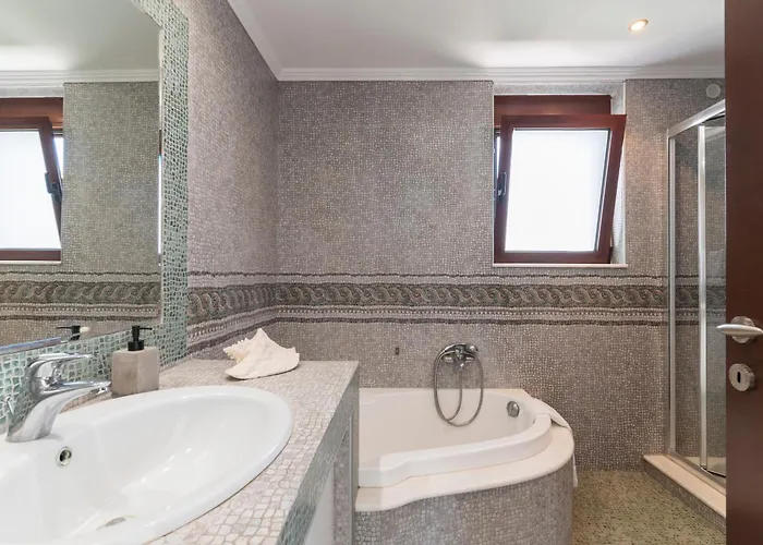 Del Nonno * لاردوس