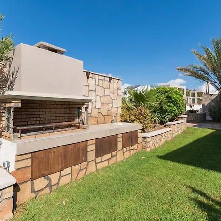 Del Nonno * Лардос